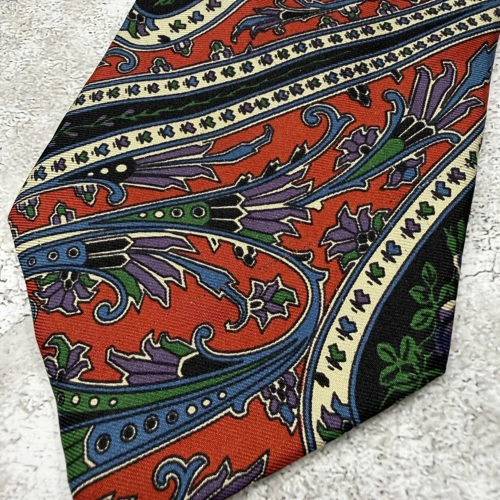 Christian Dior Monsieur Silk Tie Mens One Size Red Paisley Made In USA Necktie